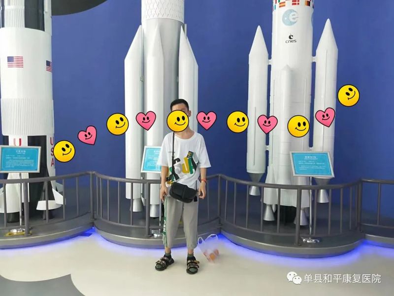“零距离感受科技魅力”——特殊儿童走进科技馆